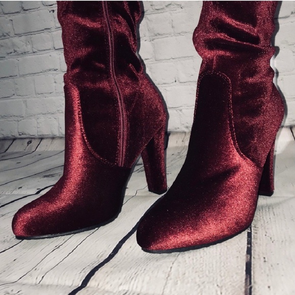 *Last One* Over The Knee Boots In Wine - Picture 3 of 3